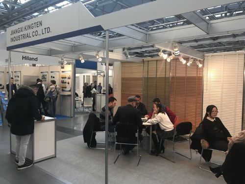 德興窗簾何以一路 繁花