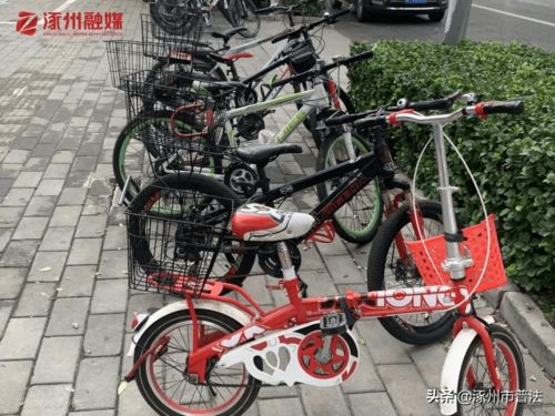 自行車占道 學生騎車存隱患 相關部門回應 記者實探另有新發(fā)現(xiàn)